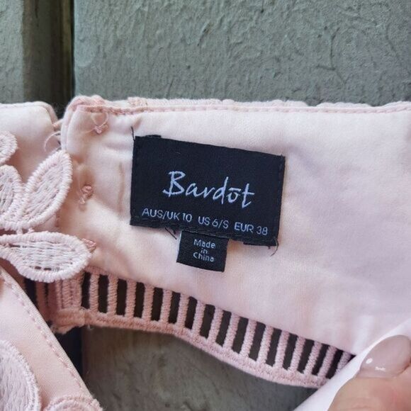 Bardot Botanica Lace Cutout‎ Midi Dress Floral Lace Sheath Blush Pink 6 Cocktail - Picture 9 of 9
